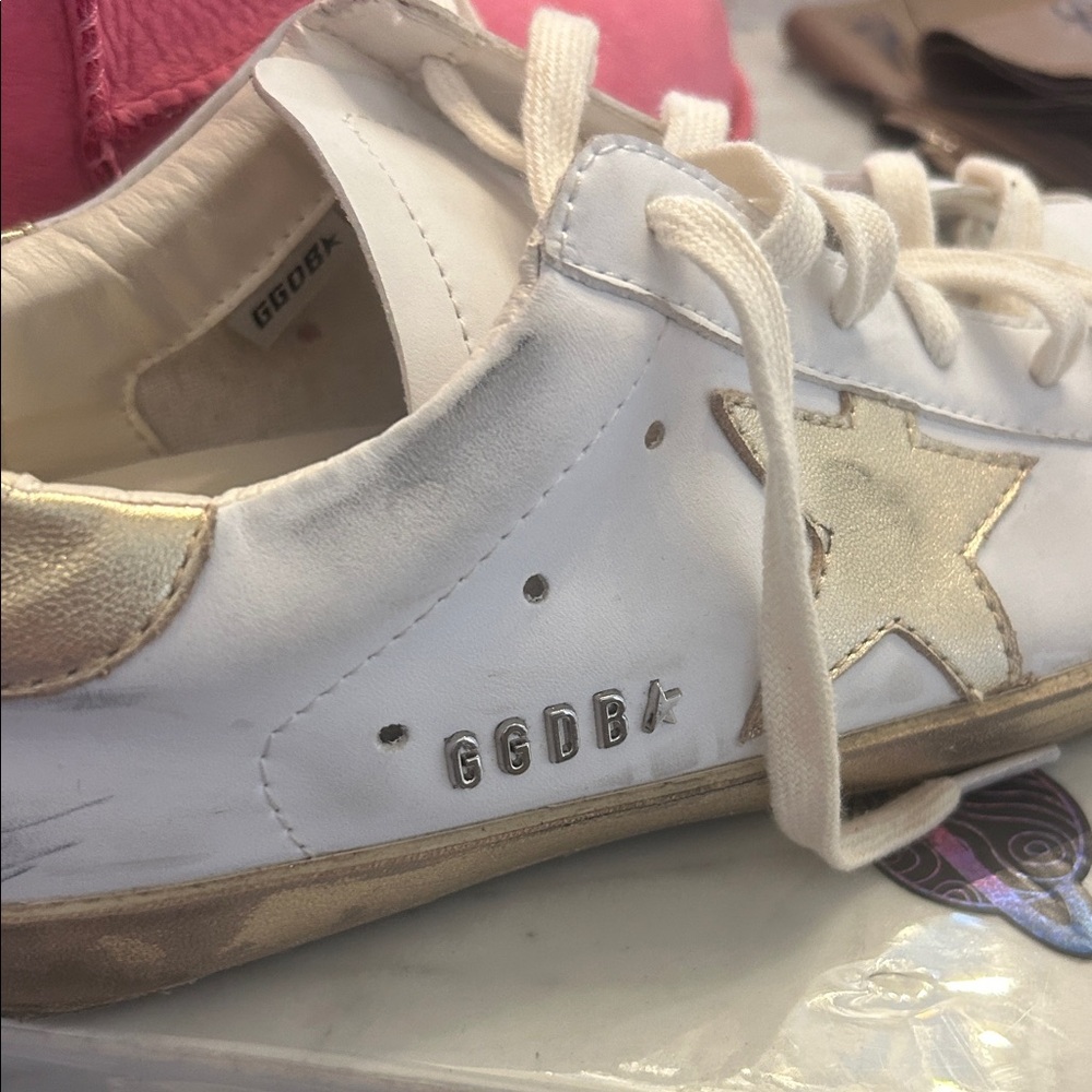 Golden Goose Women's Super-Star with gold sparkle foxing and metal studs Sz 41 - Picture 5 of 12